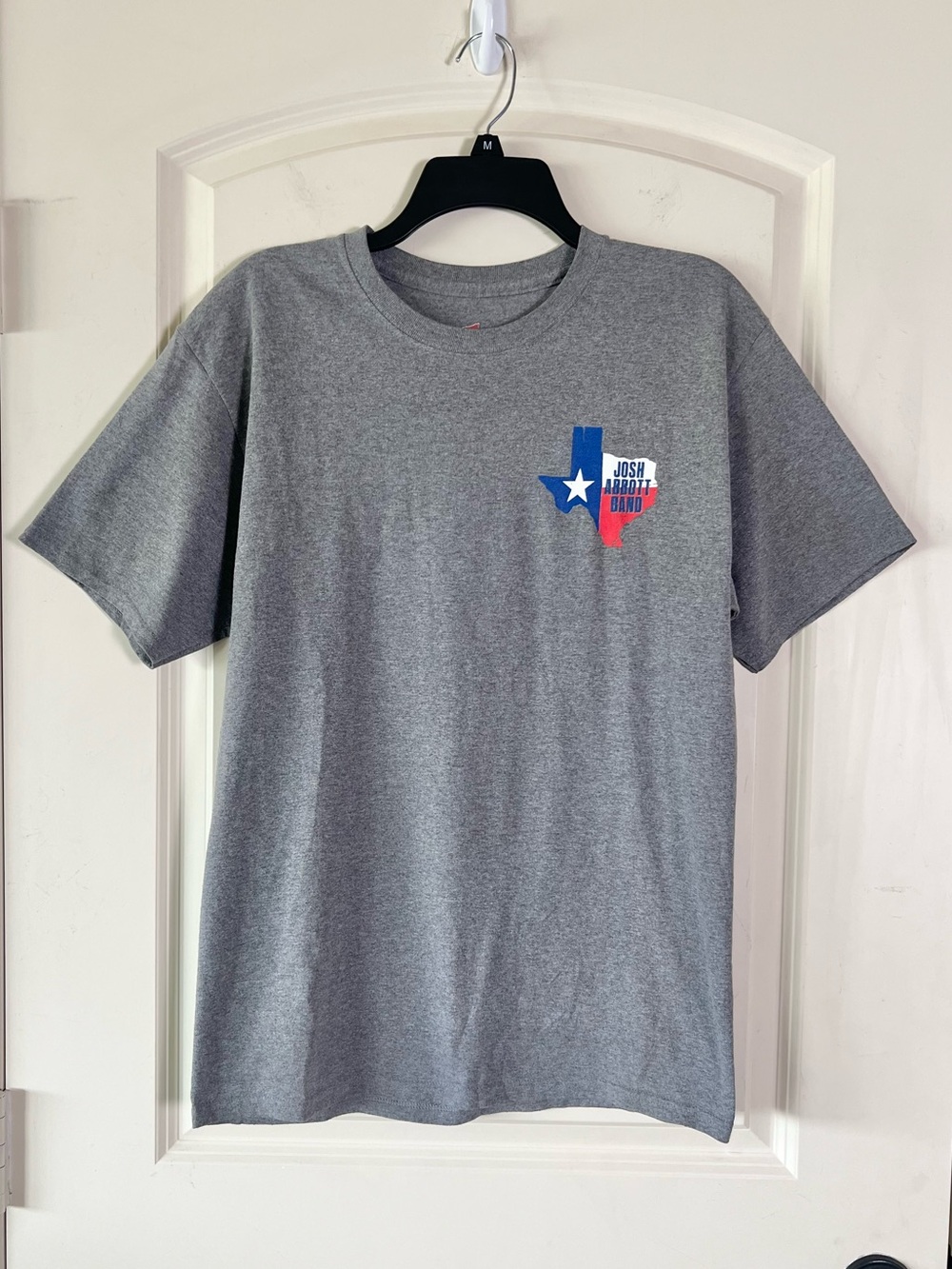 Josh Abbott “you ain’t met my Texas yet” tshirt 
Medium